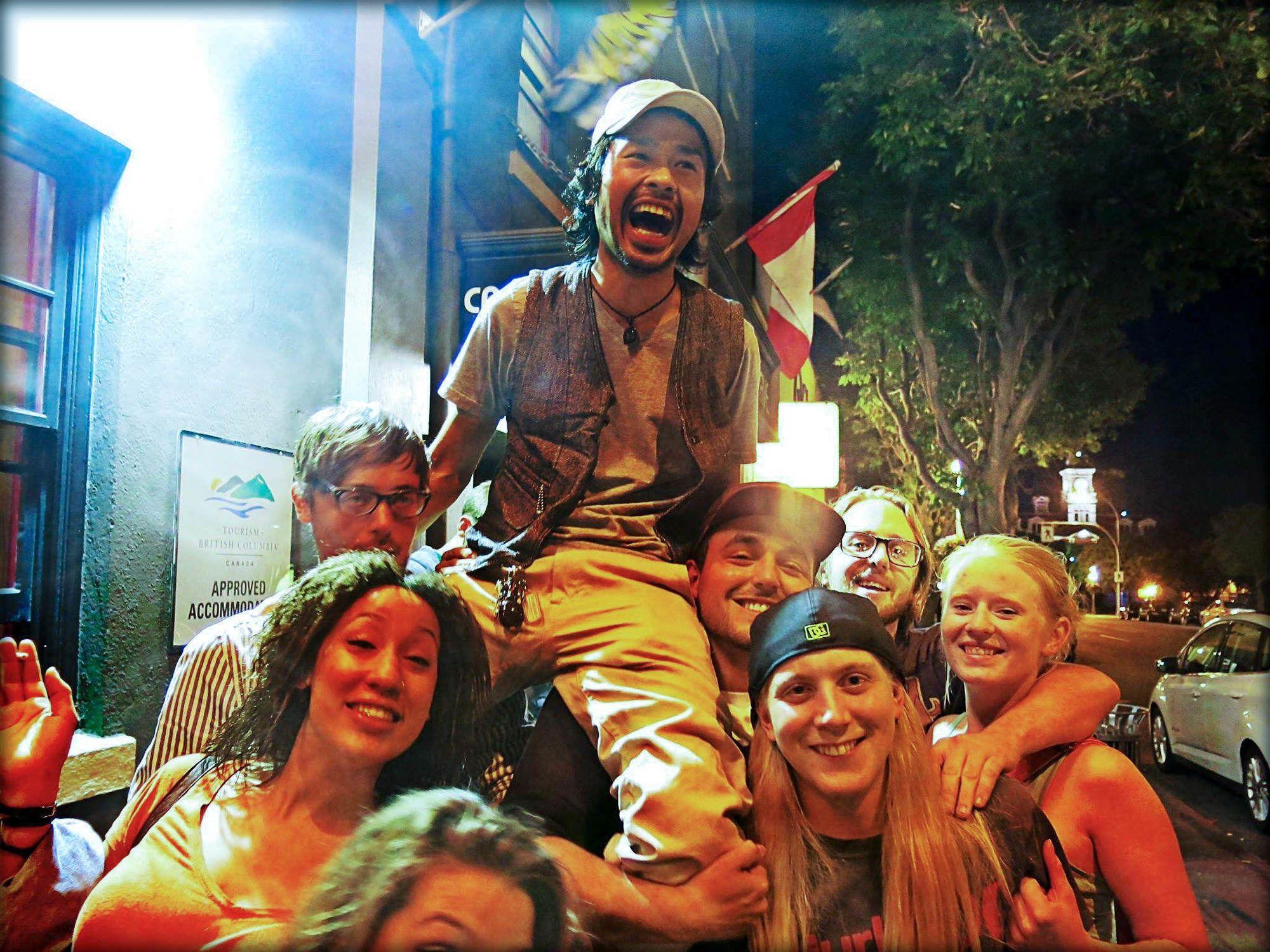 Ocean Island Inn | Backpackers | Suites Victoria Esterno foto