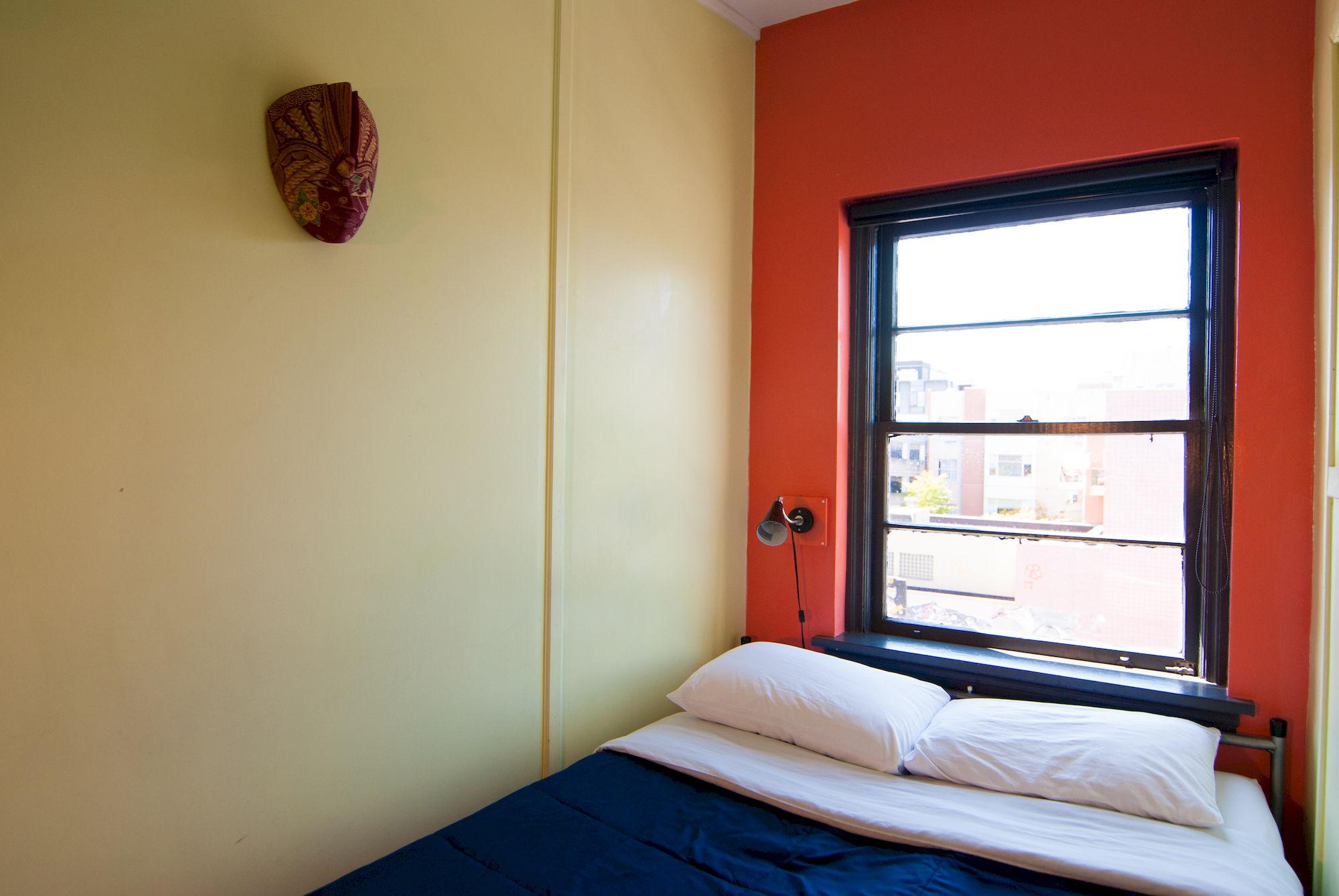 Ocean Island Inn | Backpackers | Suites Victoria Esterno foto